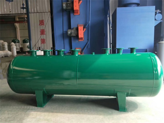 瑞安瑞安瑞安蒸汽分气缸